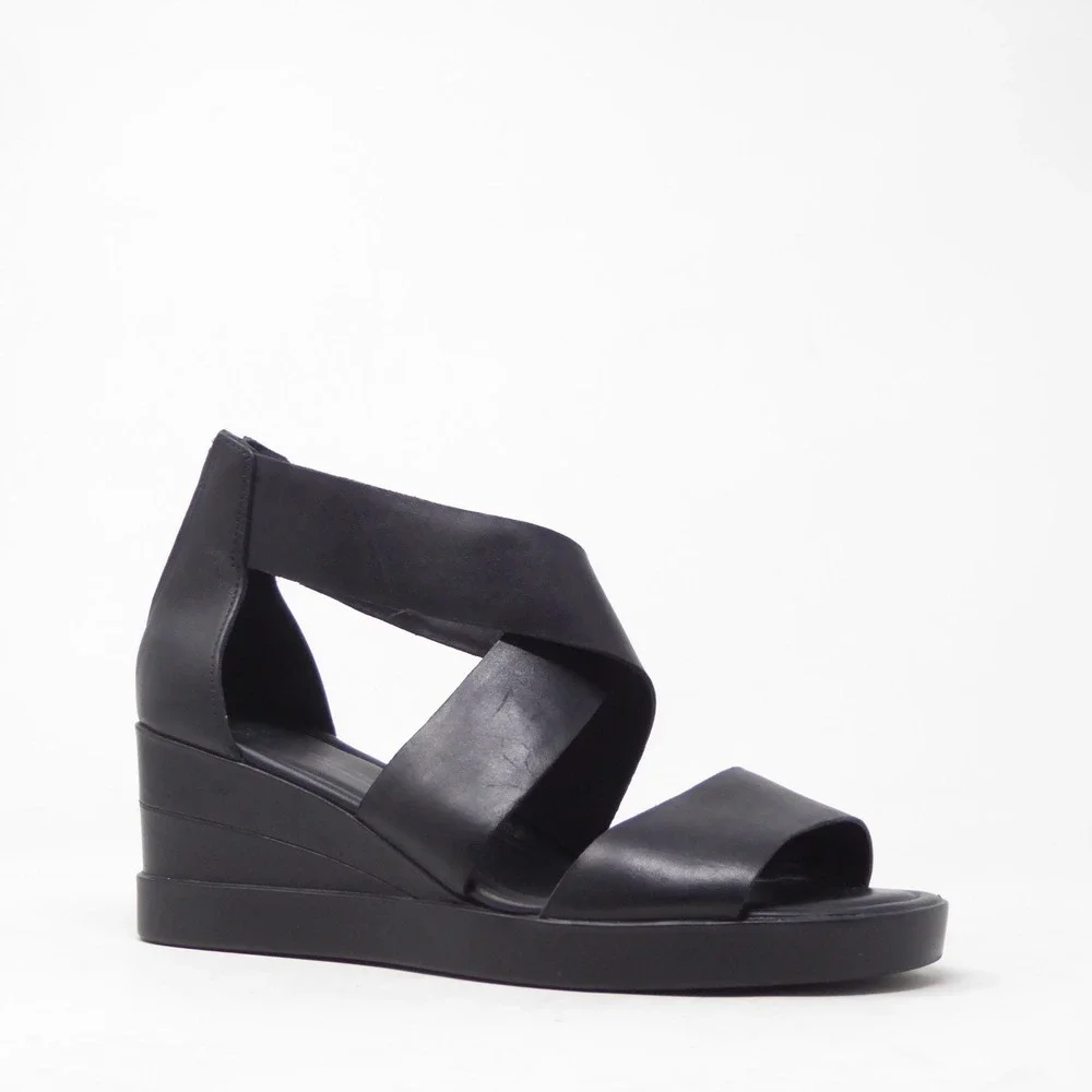 ECCO Elevate Womens Wedge Sandals Black Leather Criss Cross Straps Zip Up 40 / 9